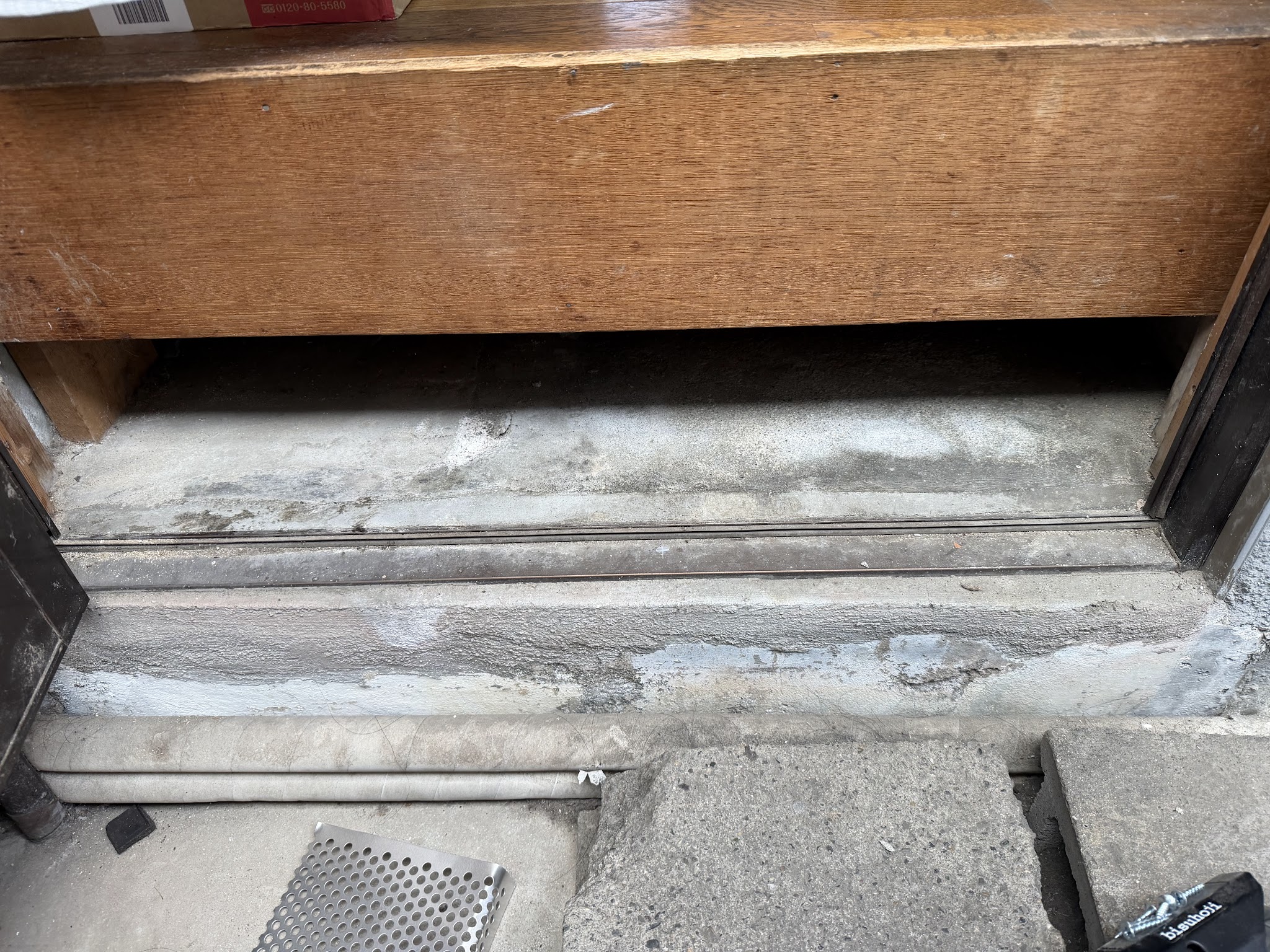 大阪府豊中市ネズミ駆除現場の写真2